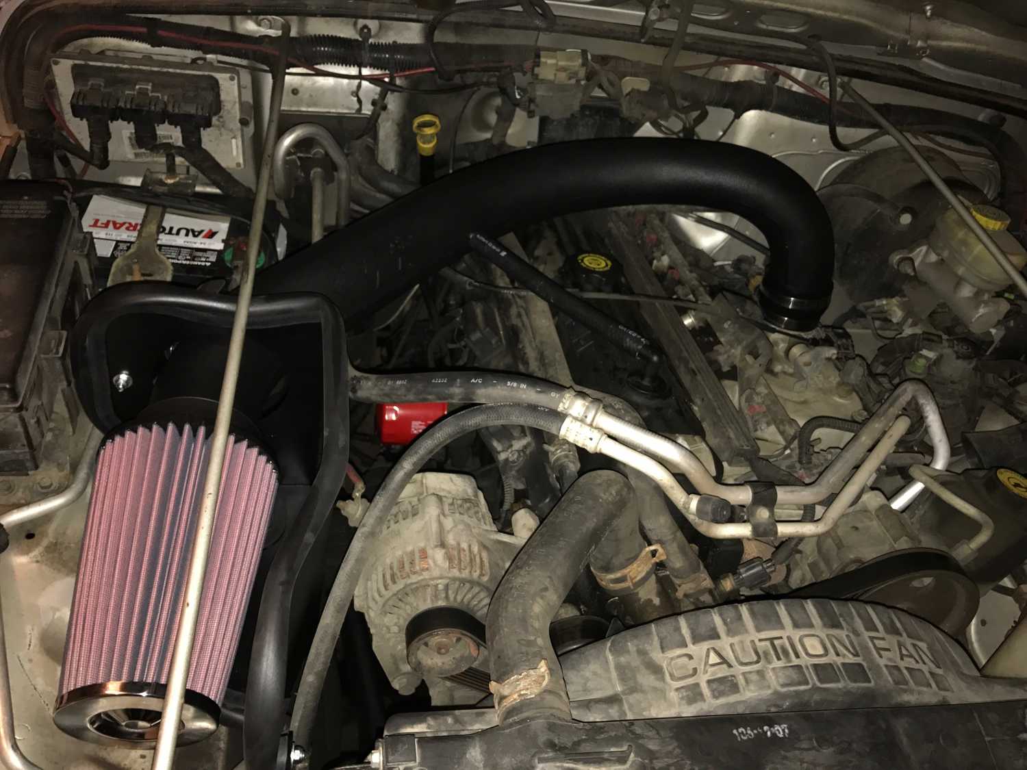 K&N 5715141 Fuel Injection Performance Air Intake Kit for 9706 Jeep